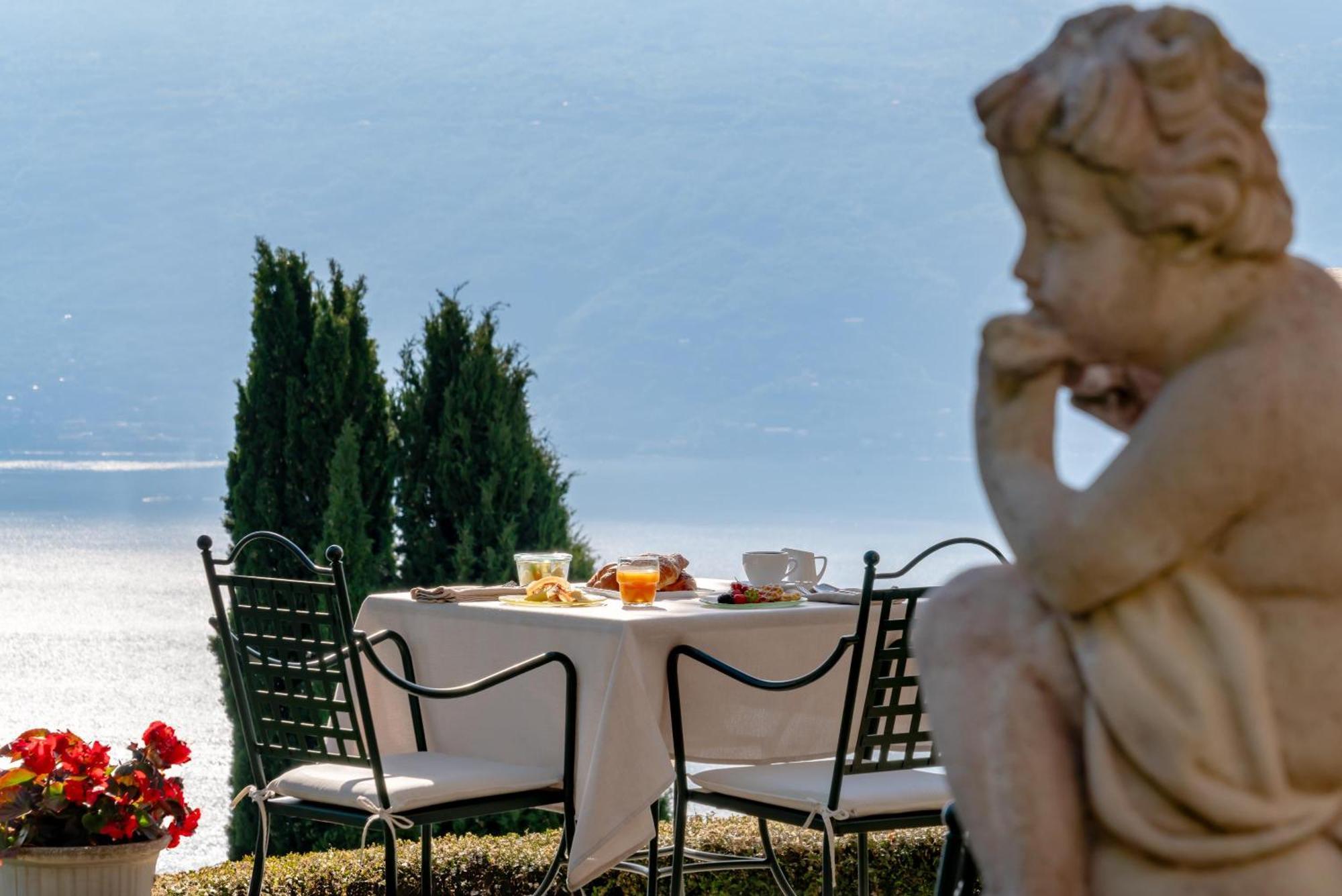Boutique Hotel Villa Sostaga Gargnano Exterior photo